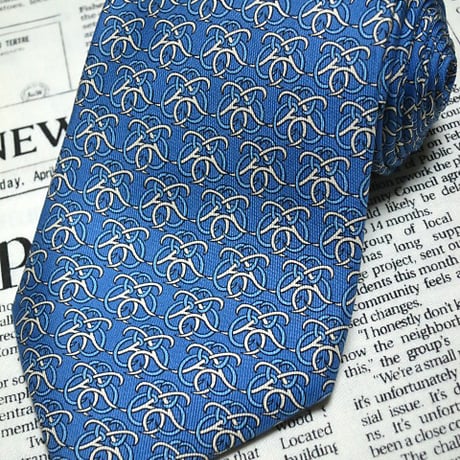 エルメス HERMES ネクタイ フランス製 シルク100% パターン柄 青系ベース ブルー系 J-005182