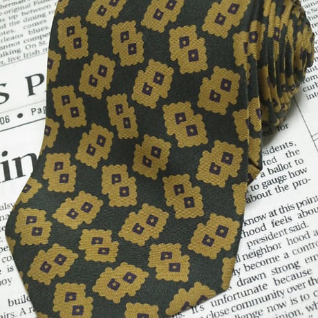 バーバリー Burberry 良品 ネクタイ シルク100% パターン柄 緑系 モスグリーン系 J-005235