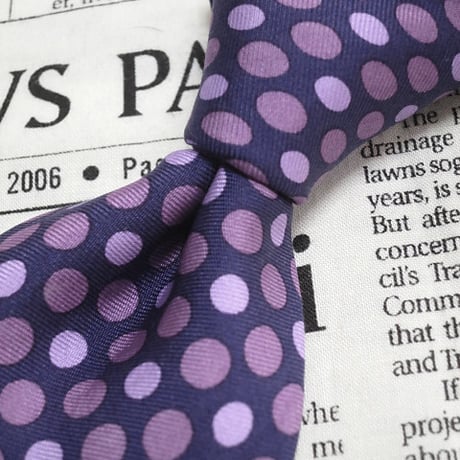 ブルックスブラザーズ BROOKS BROTHERS 美品 ネクタイ アメリカ製 シルク100% ドット柄 濃紺系ベース ネイビー J-005254
