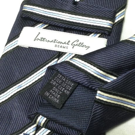 BEAMS インターナショナルギャラリー International Gallery 微光沢 ネクタイ 斜めストライプ 濃紺系 ネイビー系 W-008097