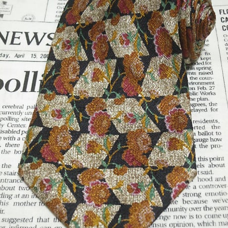 エルメネジルドゼニア Ermenegildo Zegna 良品 ネクタイ イタリア製 シルク100% 花柄 大剣裏斜めストライプ柄 ミックス R-005699