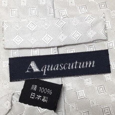 アクアスキュータム Aquascutum 微光沢 ネクタイ 日本製 シルク100% パターン柄 ライトグレー系 Z-006288