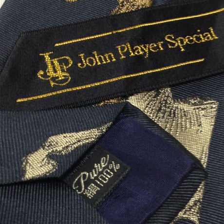 ジョン プレイヤー スペシャル John Player Special 美品 微光沢 ネクタイ 馬柄 アニマル 動物 濃紺系 ネイビー系 V-009409