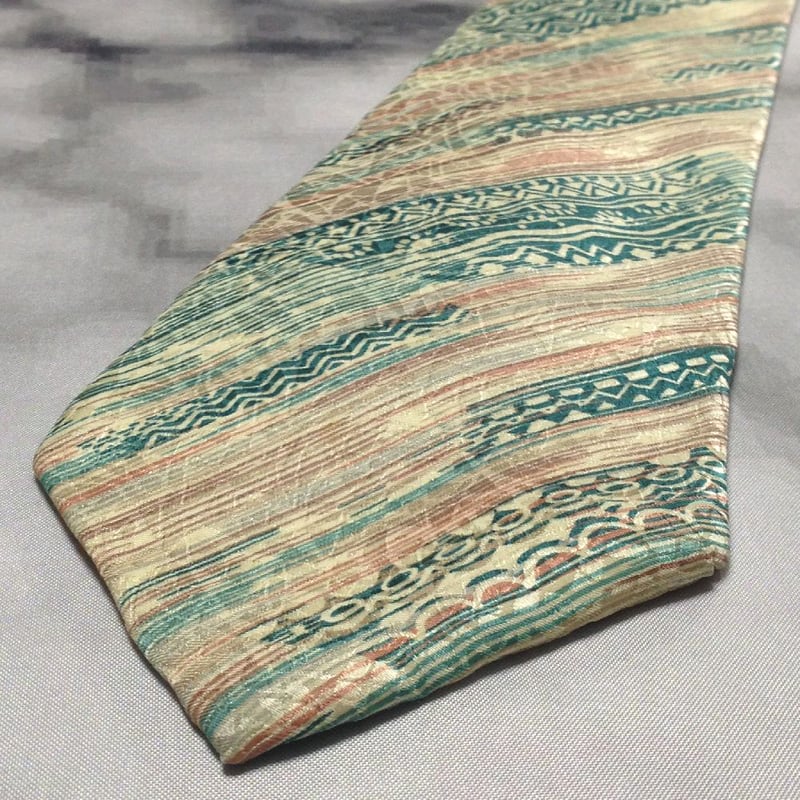 ミッソーニ MISSONI 微光沢 ネクタイ イタリア生地 シルク100% 斜め