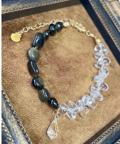 obsidian×crystal（スワロフスキークリスタルチャーム付き）