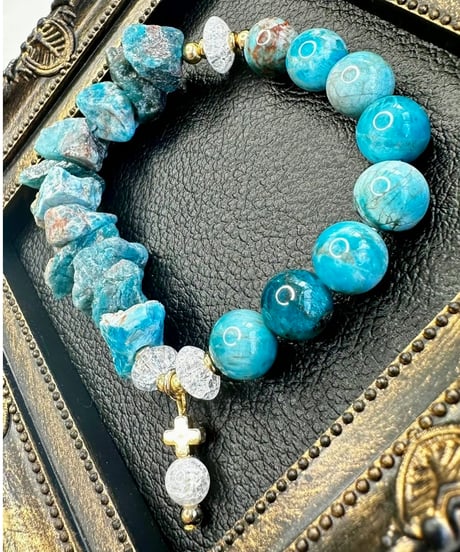 Raw Apatite × Apatite