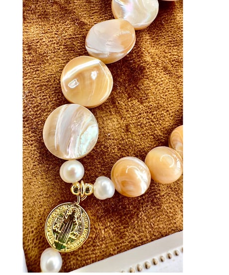 Mother Of Pearl × Mother Of Pearl