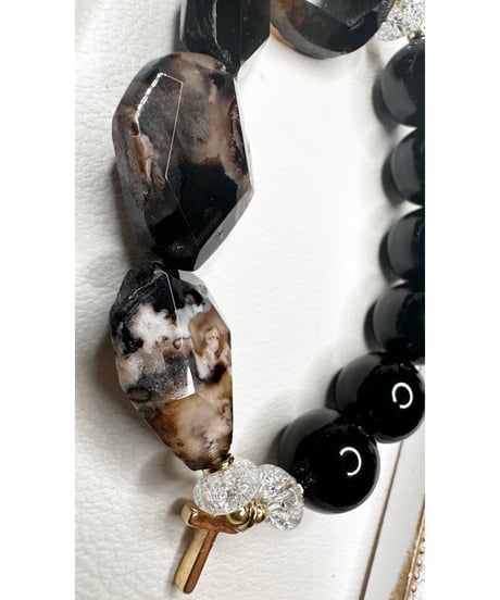 Charry Blossom Agate  × Morion