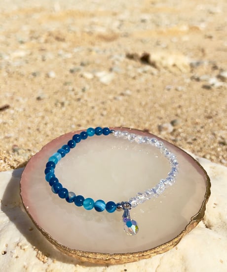 Blue Stripe Agate × Rainbow Crackle Quartz