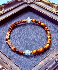 Heart Tiger Eye × Tiger Eye