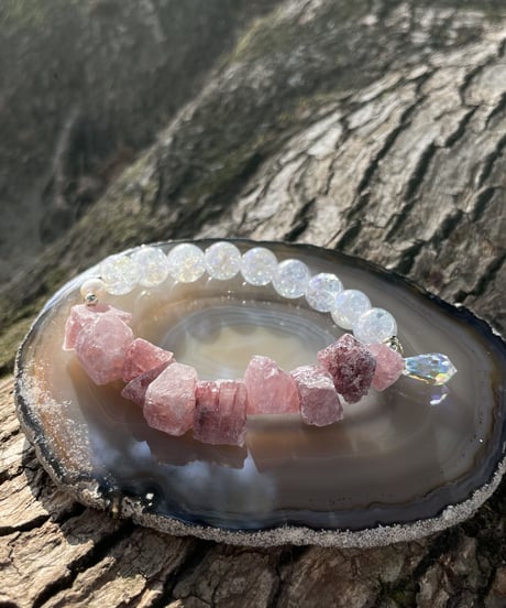 Raw Strawberry Quartz × Rainbow Crackle Quartz