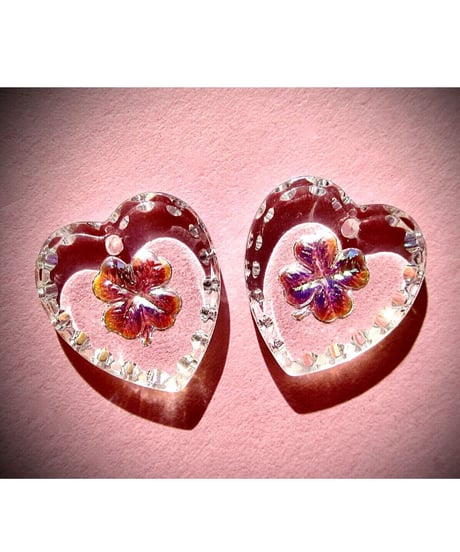 vintage glass cloverleaf