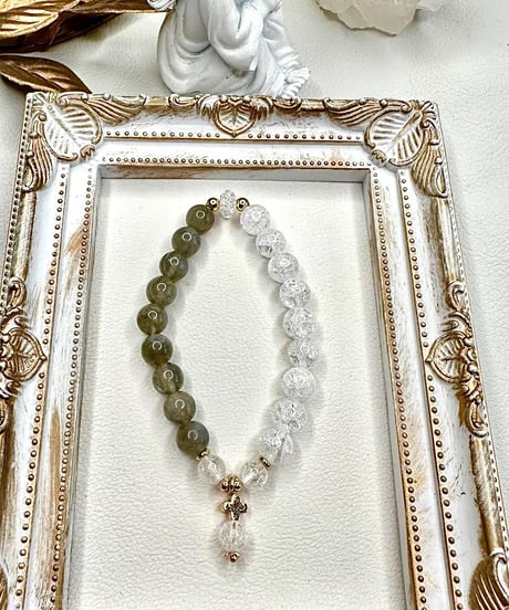 Labradorite × Crackle Quartz