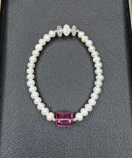 High Quality Pink Sapphire × High Quality Pearl