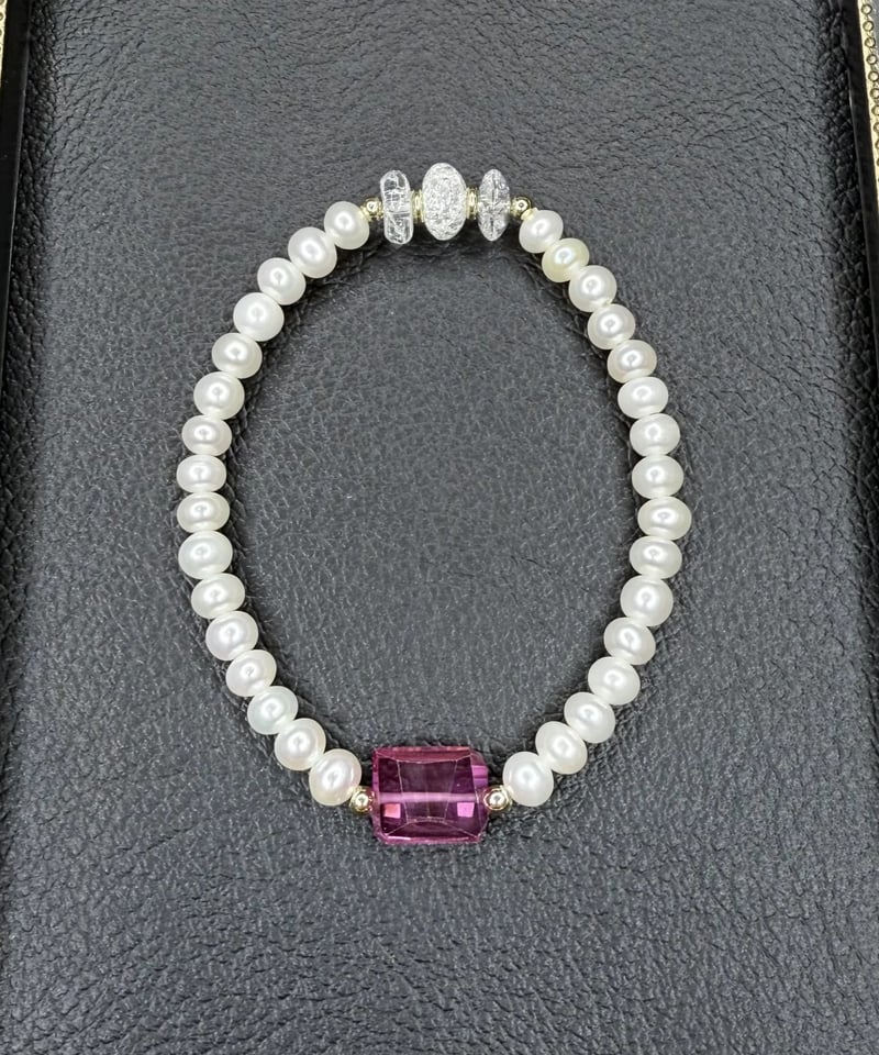 High Quality Pink Sapphire × High Quality Pearl