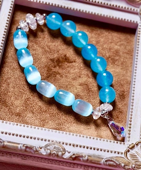 Selenite × Aquamarine