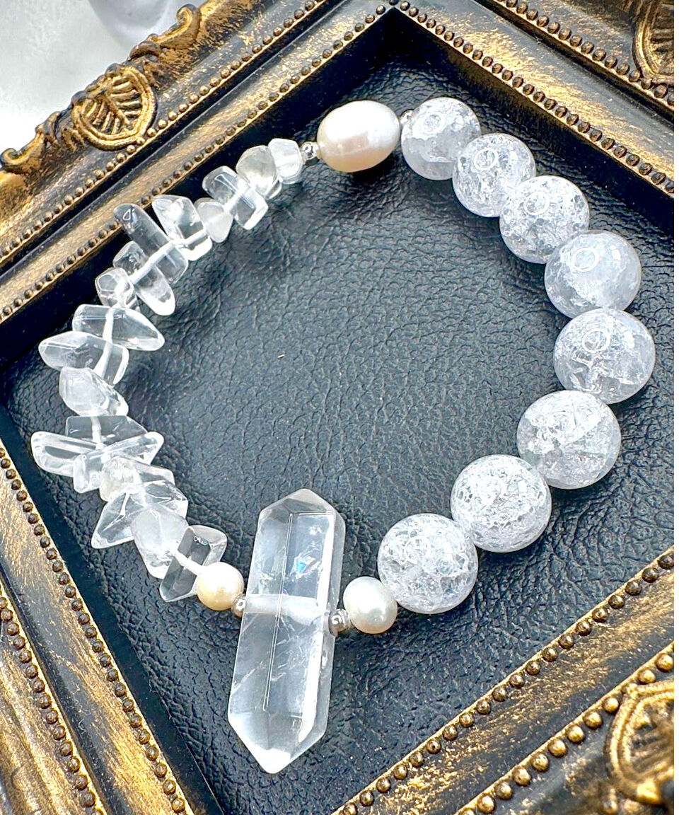 六角柱付きクリスタルブレスレット | UNITY