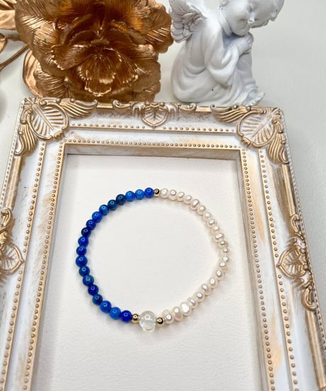 lapis lazuli × pearl