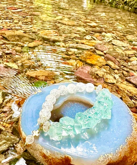 Raw Cyan Crystal × Crackle Quartz