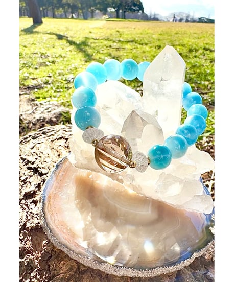 High Quality Ice Larimar × High Quality Golden Rutile Quartz