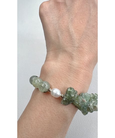 Raw Peridot × Green Prehnite
