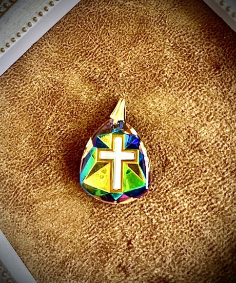 vintage galass cross
