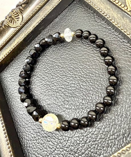 Onyx × Onyx