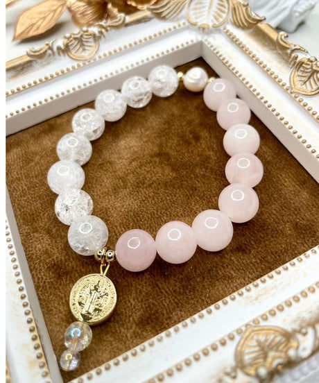 Rose Quartz×Crackle Quartz（ベネディクトメダイチャーム）