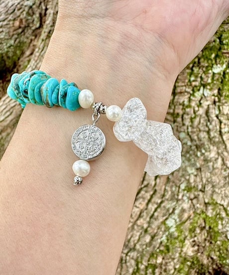 High Quality Turquoise × High Quality Crackle Quartz