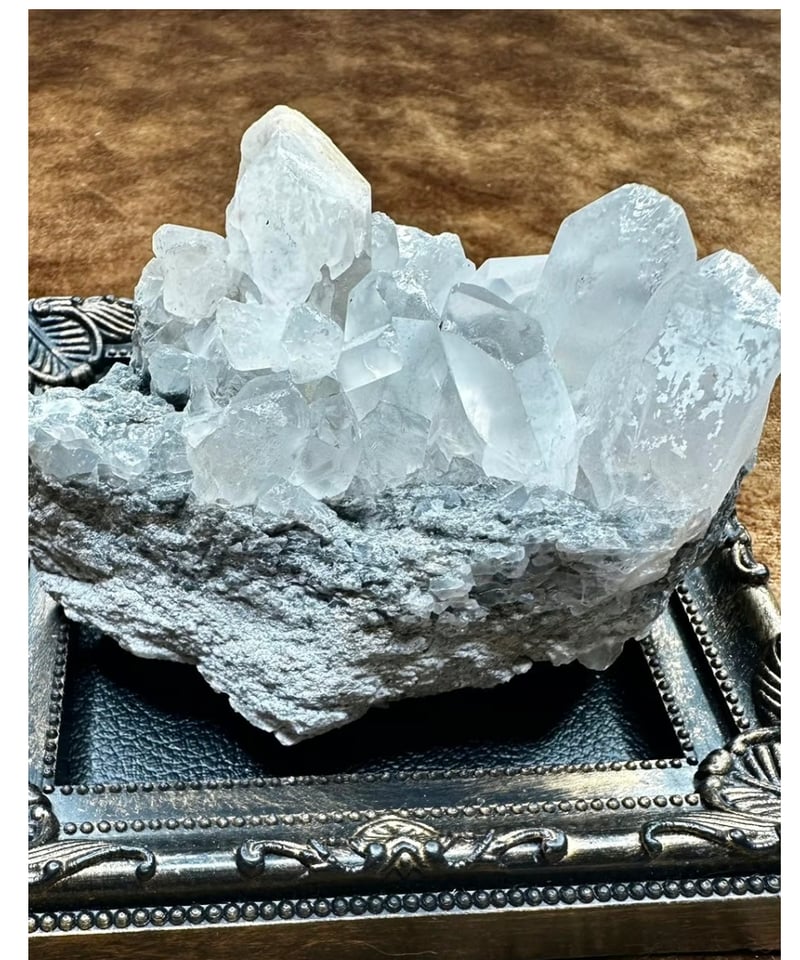 ヒマラヤ水晶クラスター　天然石　一点物 一点物】ヒマラヤ水晶クラスター(一点もの): 『岩座(いわくら