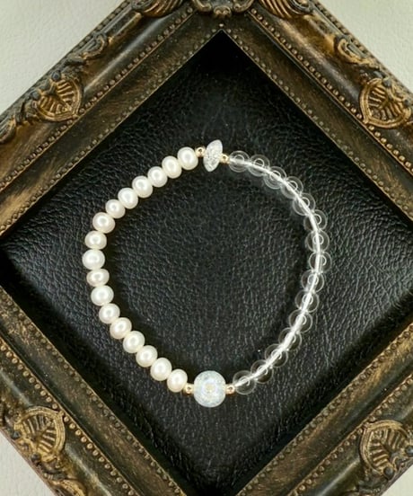 High Quality Pearl × High Quality Crystal