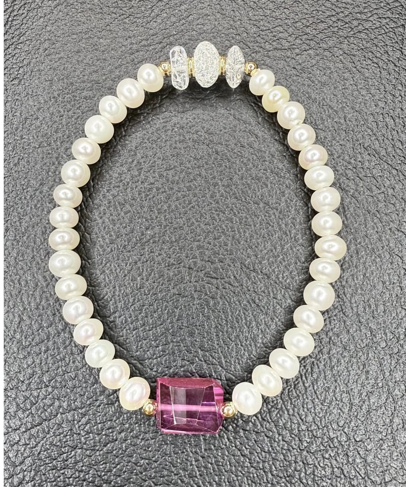 High Quality Pink Sapphire × High Quality Pearl