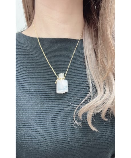 Healing White Agate Bottle Pendant Necklace