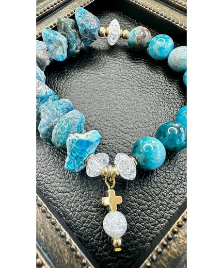 Raw Apatite × Apatite