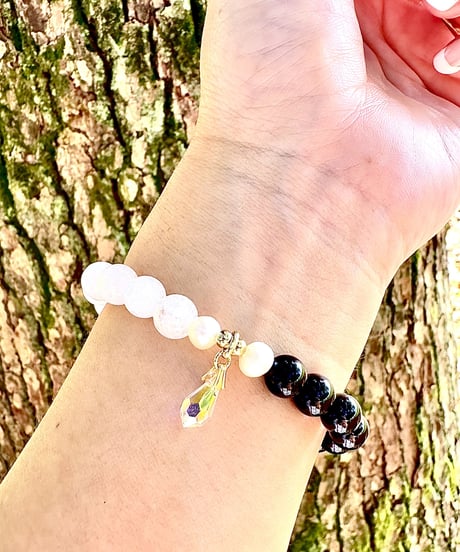 Blackonyx × Crackle Quartz