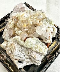プレナイト水晶クラスター（一点物）