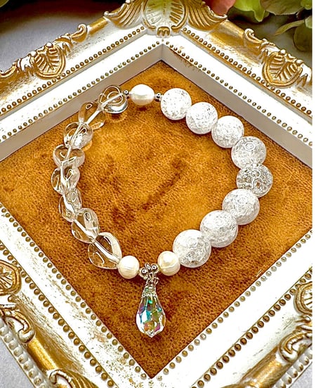 Crackle Quartz ×  Quartz