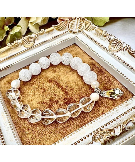 Crackle Quartz ×  Quartz