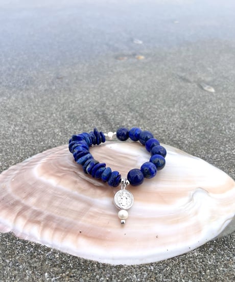 lapis lazuli × lapis lazuli