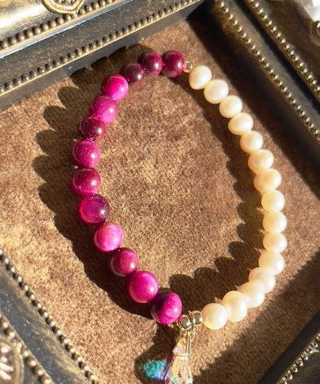 pink Tiger eye× Freshwater pearl