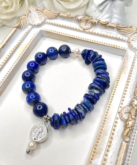 lapis lazuli × lapis lazuli