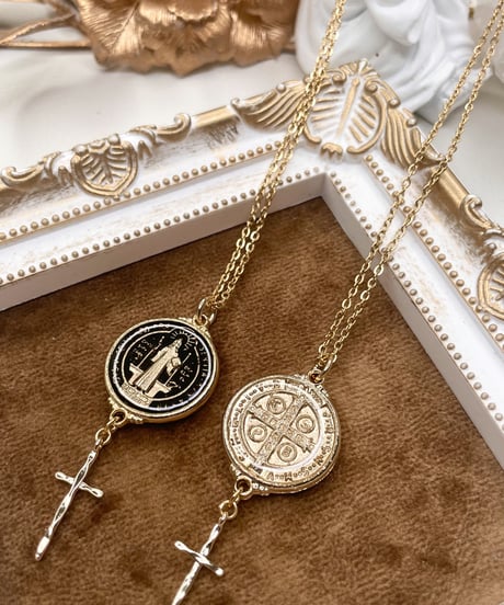 聖ベネディクトのメダイペンダント（大）Black &cross