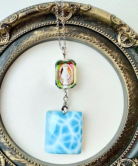 CATEGORY pendant | UNITY