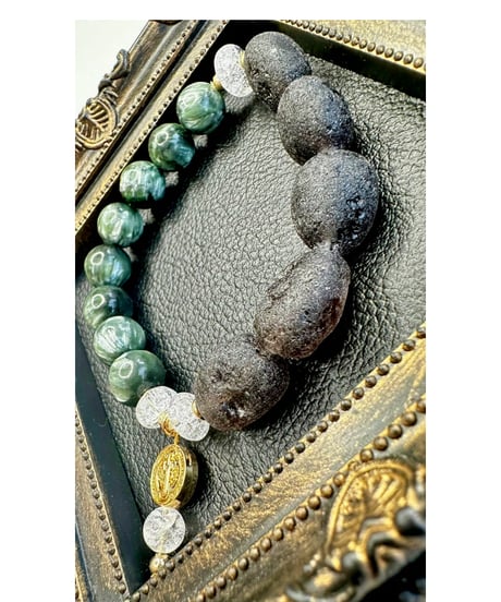 Seraphinite × Cintamani