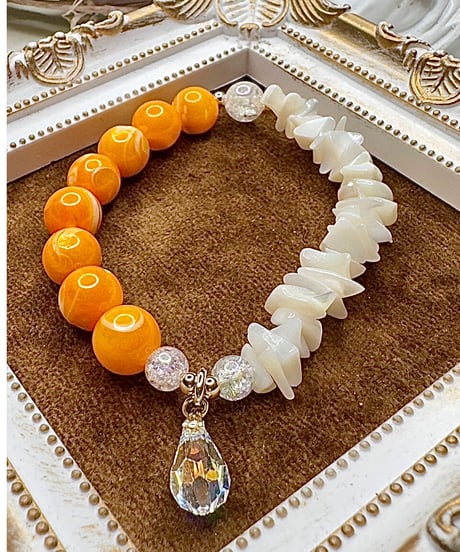 Orange Trochidae Shell × Mother of Pearl Shell