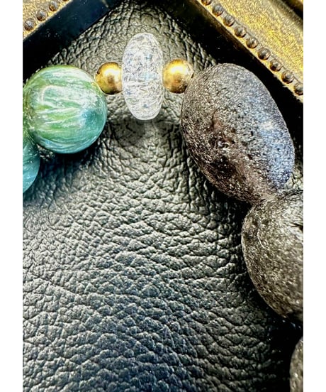 Seraphinite × Cintamani