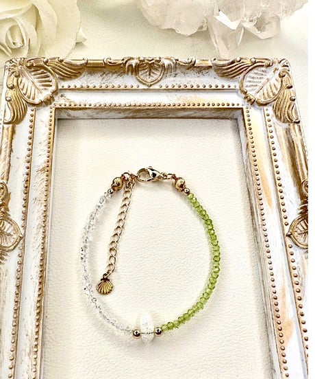 Herkimer Diamond × Peridot