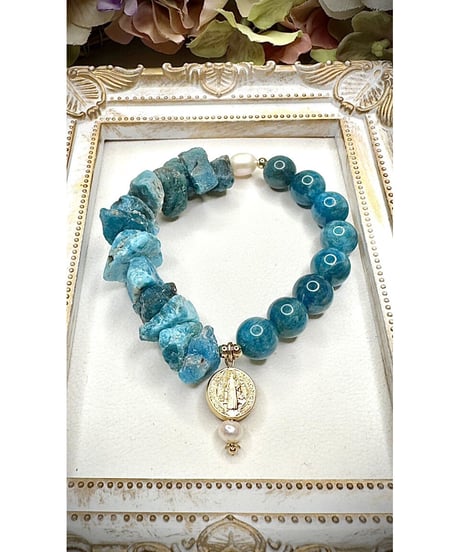 Raw Apatite × Apatite
