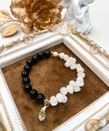 Blackonyx × Crackle Quartz