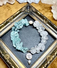 Raw Cyan Crystal × Crackle Quartz